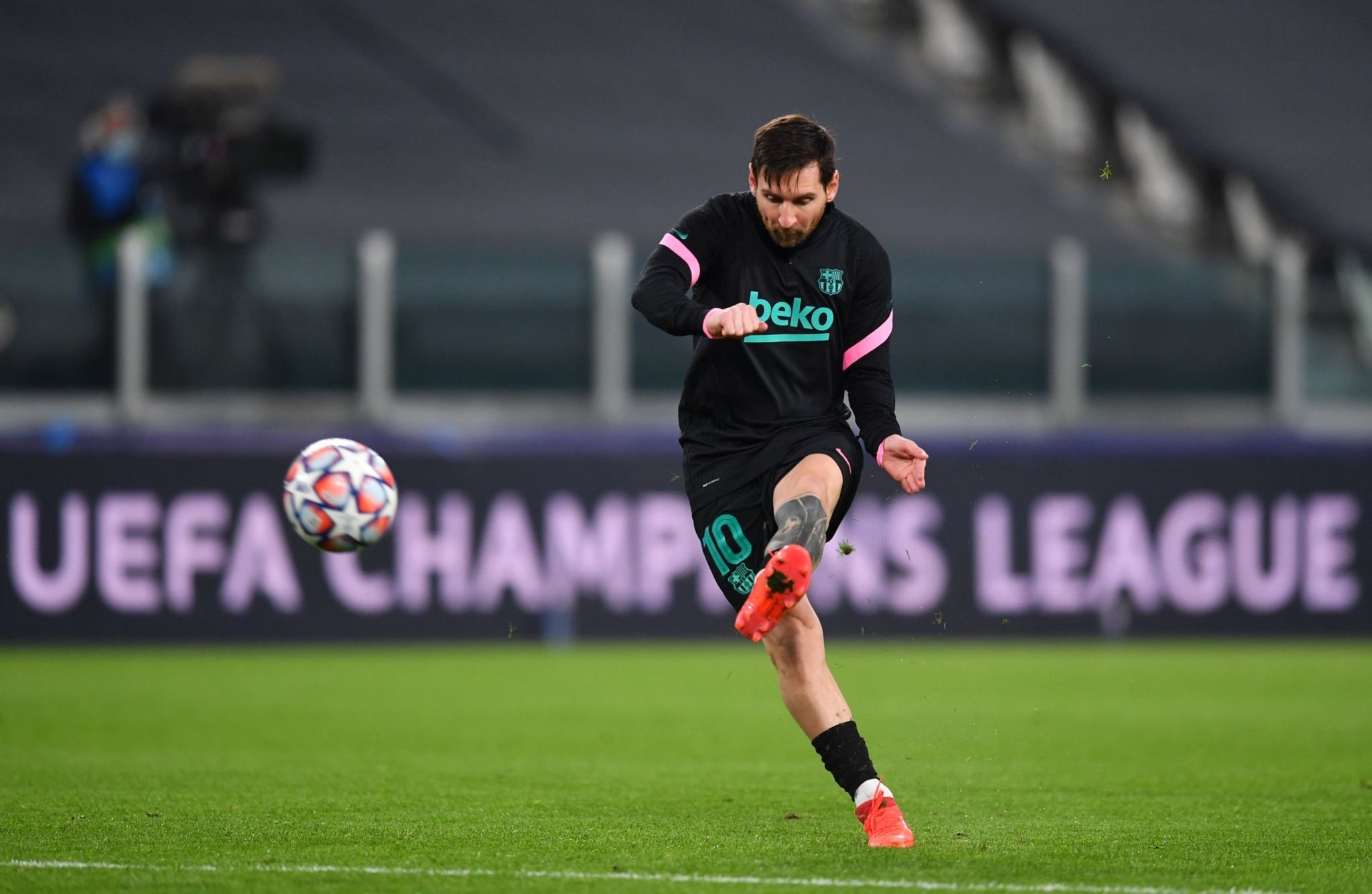 对战中展现 对战中展现