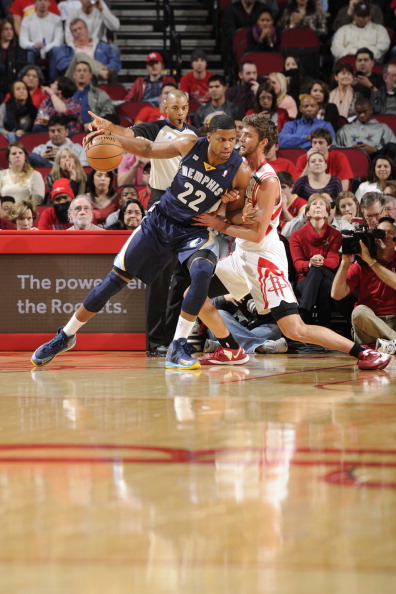 速做出反应 速做出反应