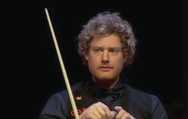 末压哨命中 末压哨命中