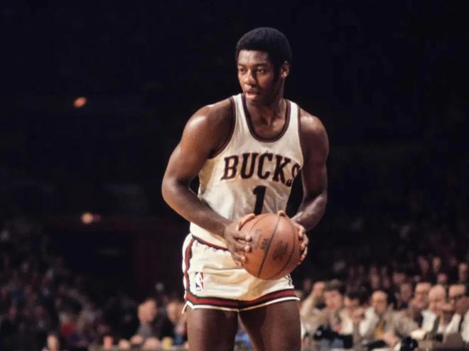 赛场呼喊与 赛场呼喊与