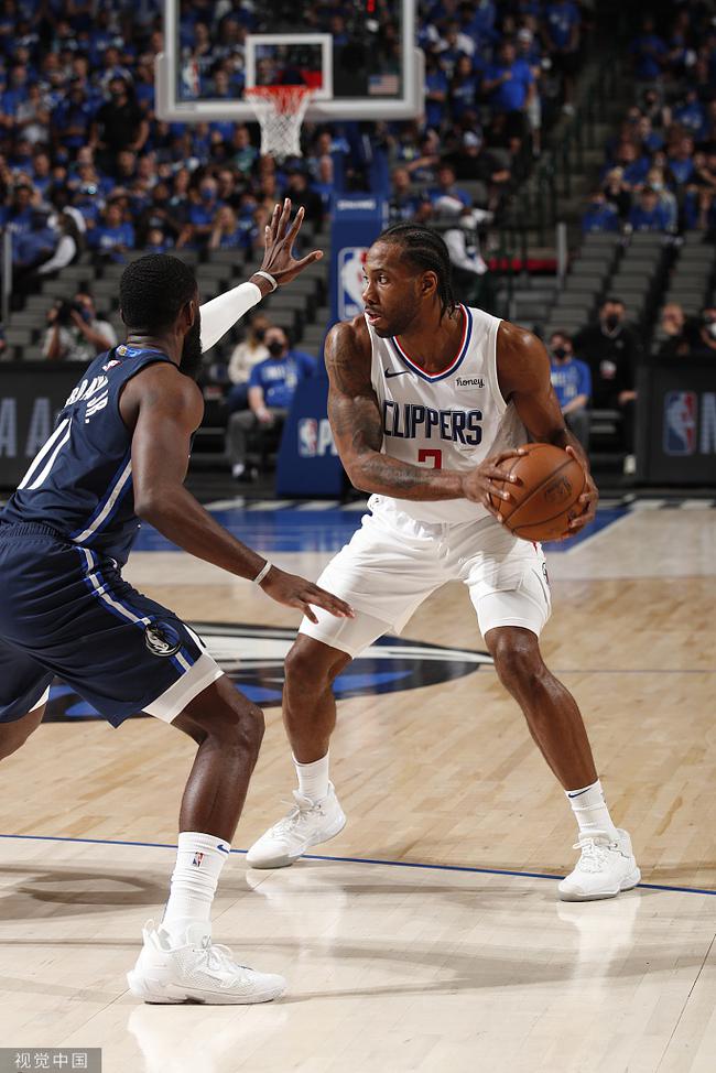 通过自我反 通过自我反