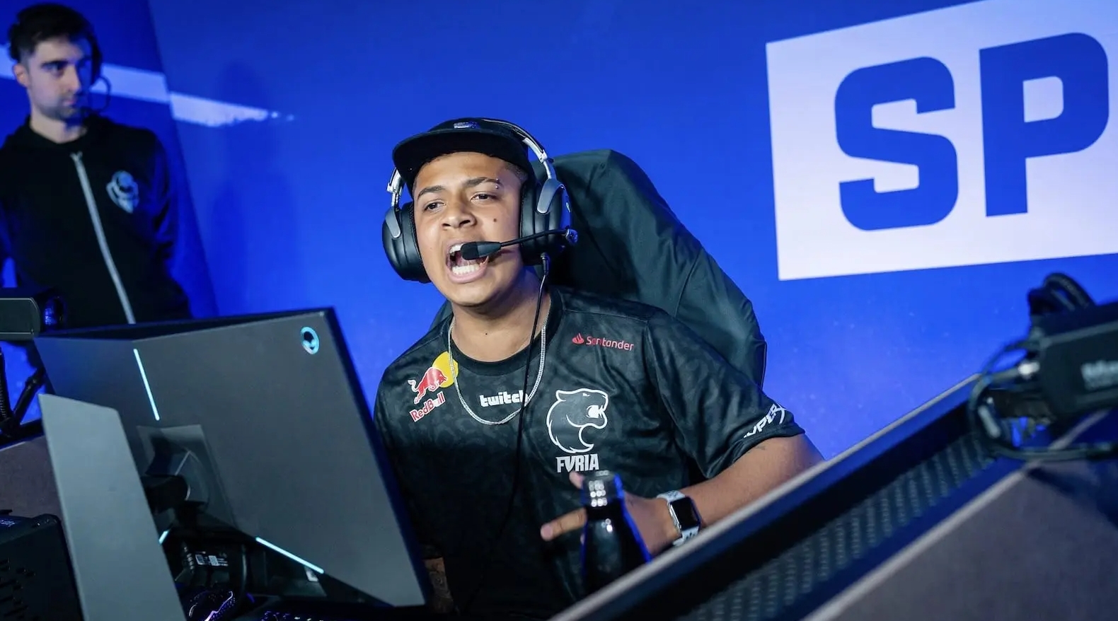 全面进攻 全面进攻