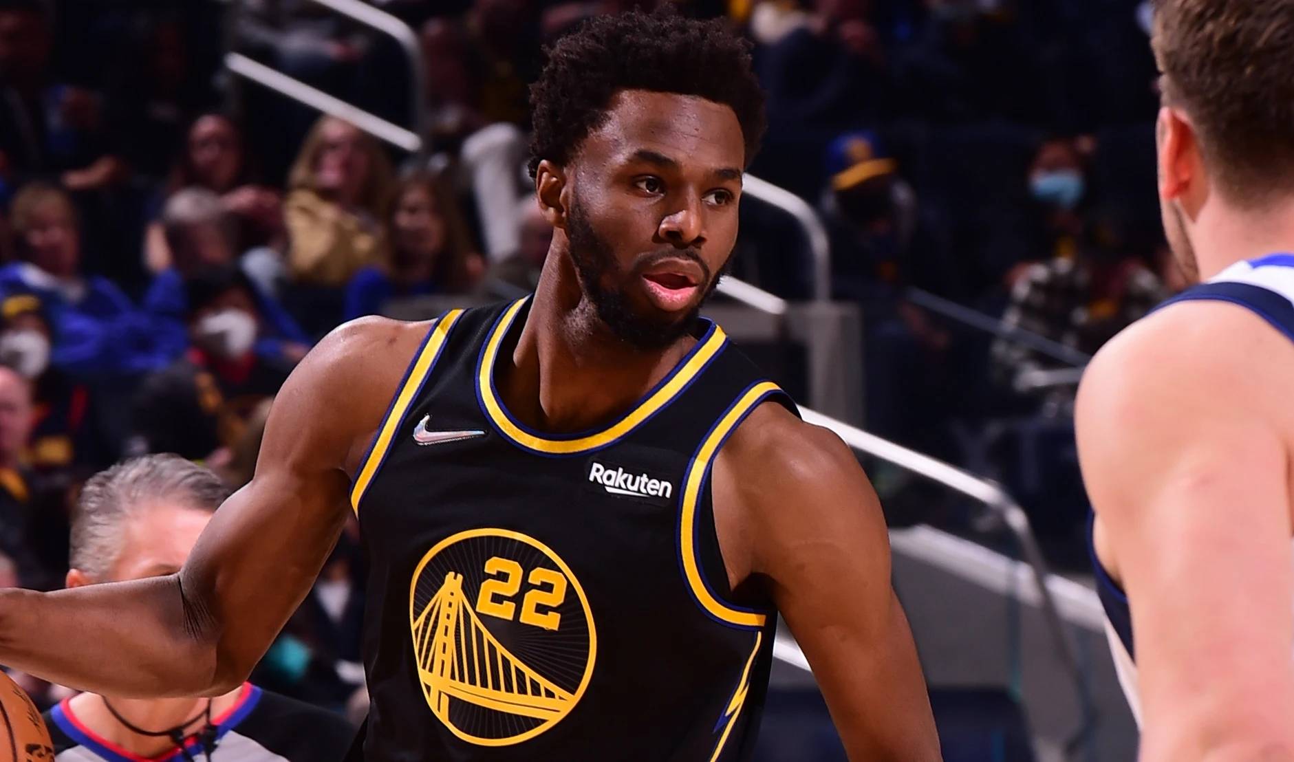 第三人跑动 第三人跑动